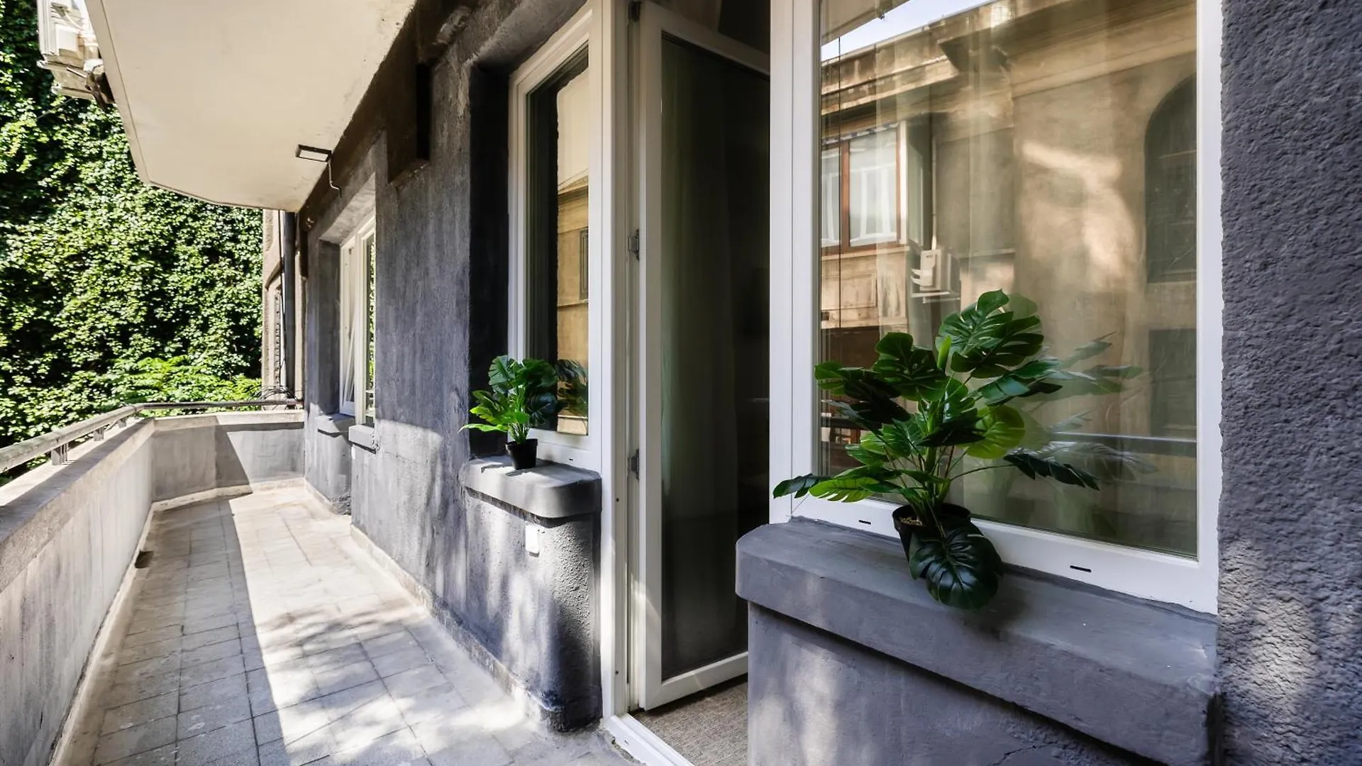 Bucharest Studios Barcelona Room 0*,  罗马尼亚